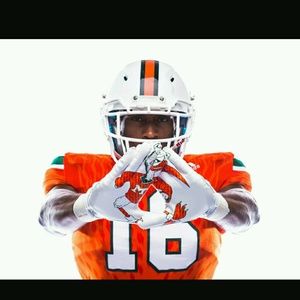 Meet your Posher, Clinton